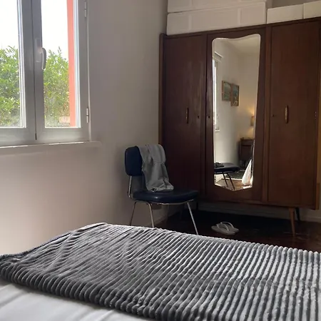 度假居 The Painters House