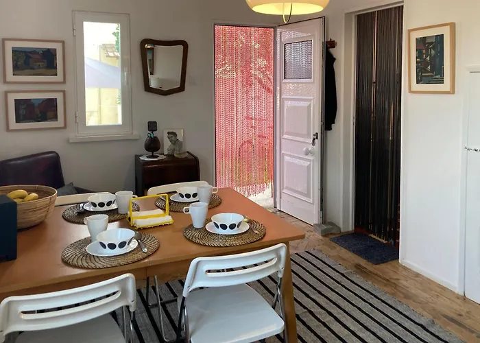 The Painters House Marmeleira